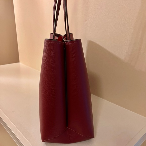 Kate Spade Tote Bag - Picture 4 of 7